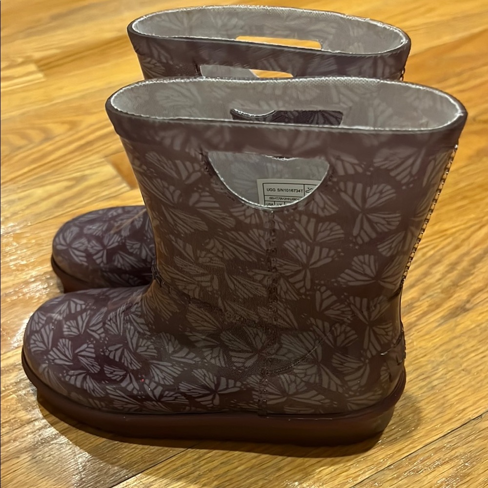 Kids Butterfly Pattern Boots